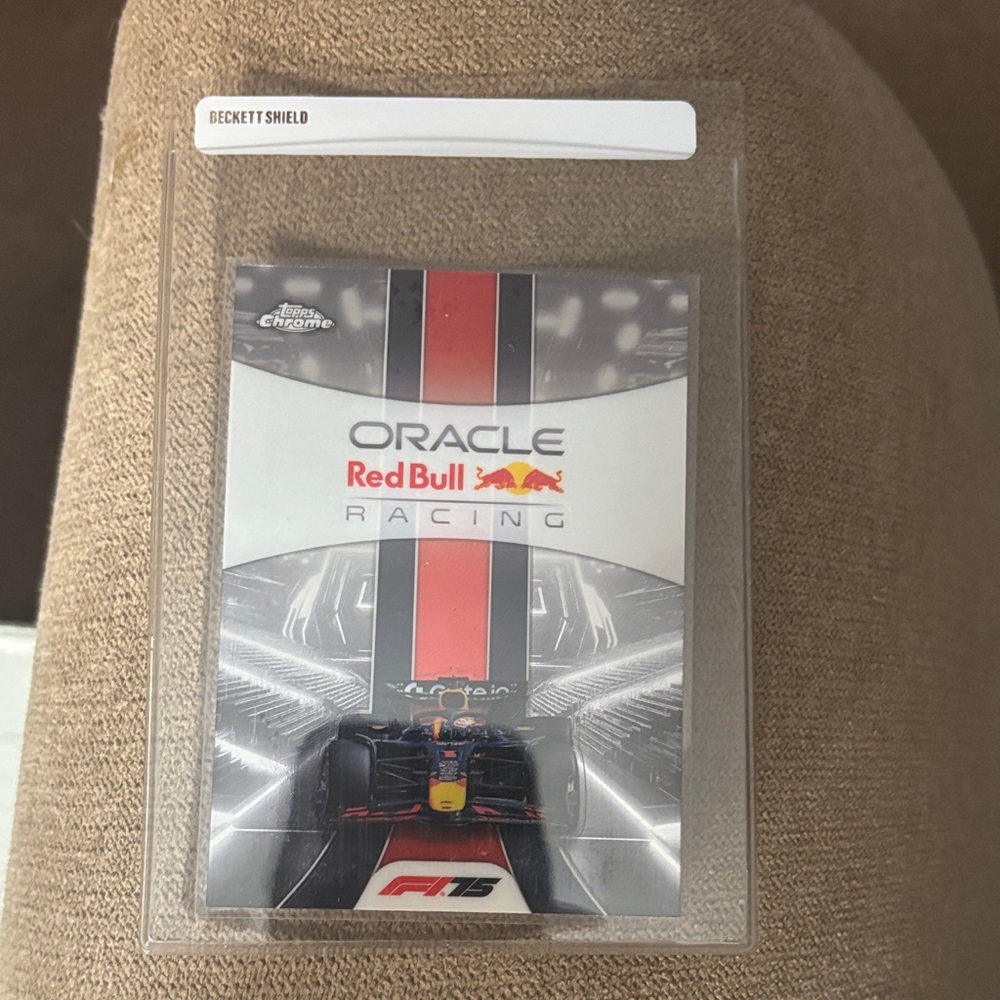 Oracle Red Bull Racing F1 Card - F1 2025 Topps Chrome Red Bull Racing #174